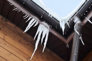 Frozen temperatures causing ice to freez around pipes